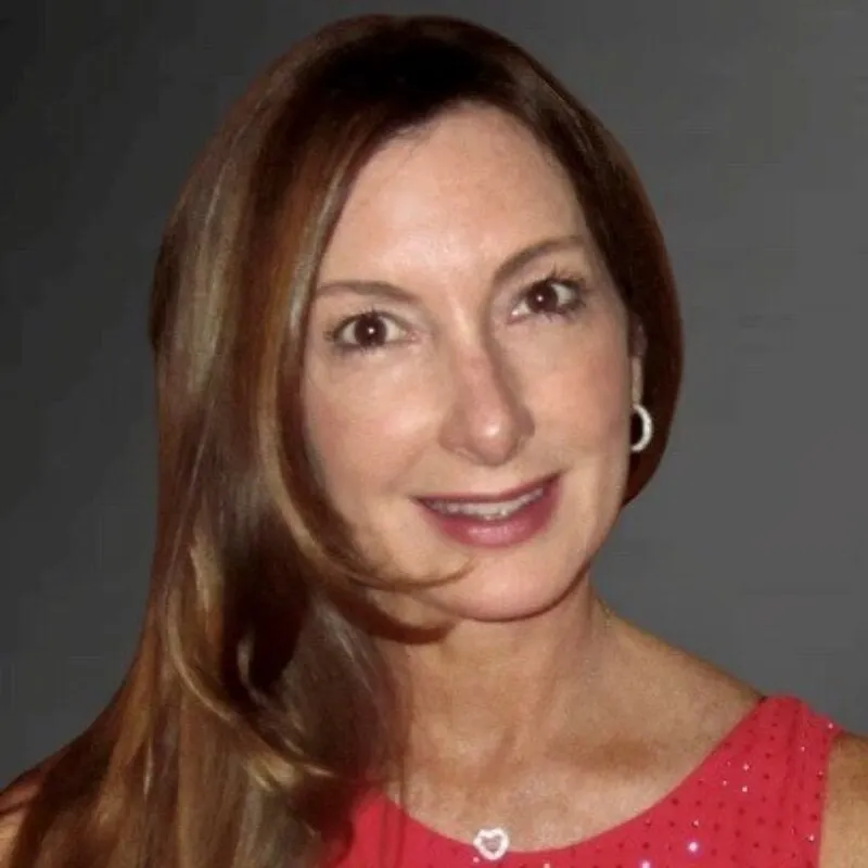 Image of Sharon Amezcua, Team Member